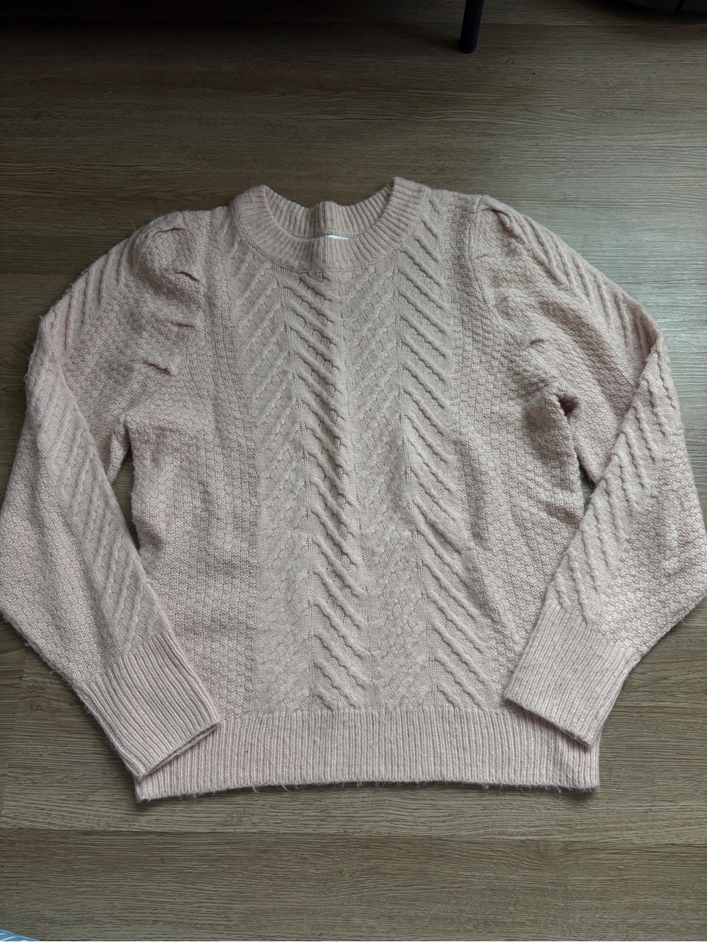 Leith Blush Crewneck Cable Knit Sweater